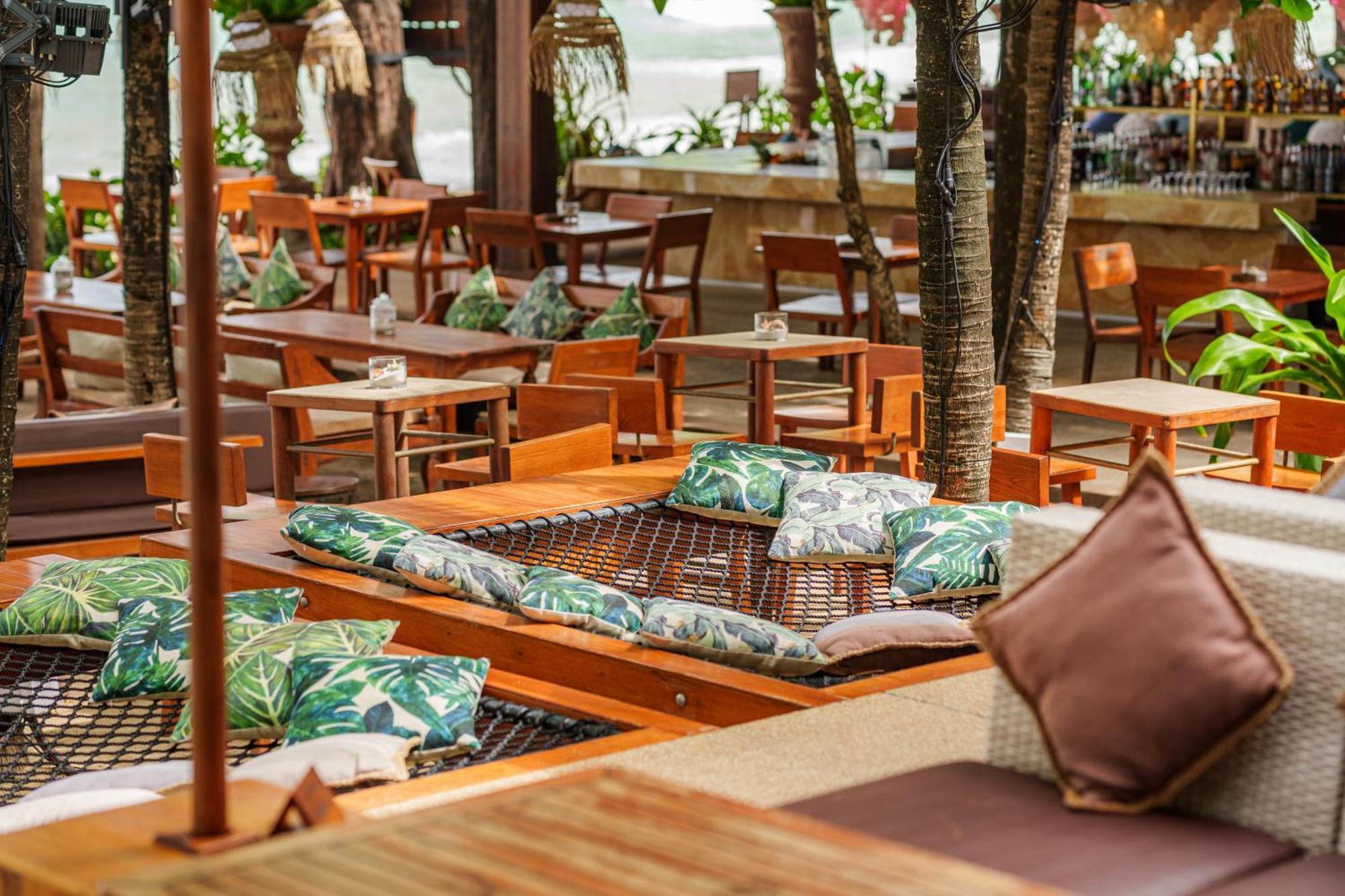 Cafe Del Mar Phuket - Suite & Penthouse Kamala-stranden Eksteriør bilde